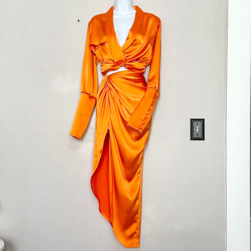 Ellaé Lisqué Orange Satin Two Piece Set Crop Top Ruched Asymmetrical Skirt M